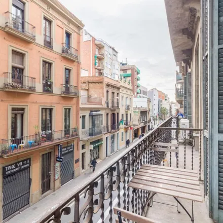 Rent this 1studio apartment on Carrer Gran de Gràcia in 241, 08012 Barcelona