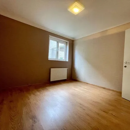 Rent this 2 bed apartment on Burgemeester J. Van Aperenstraat 13 in 2320 Hoogstraten, Belgium