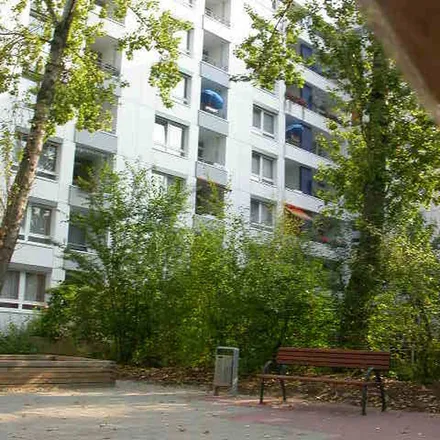 Image 1 - Kurt-Tucholsky-Straße 14, 40595 Dusseldorf, Germany - Apartment for rent