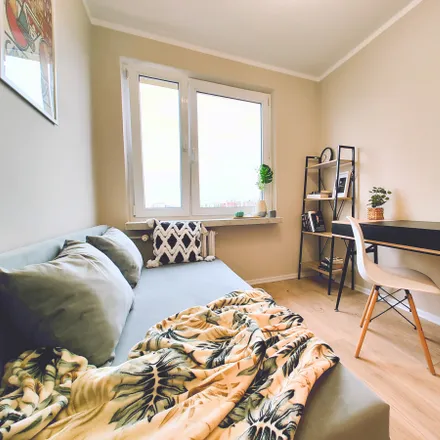 Rent this 4 bed room on 40 in 31-874 Krakow, Poland