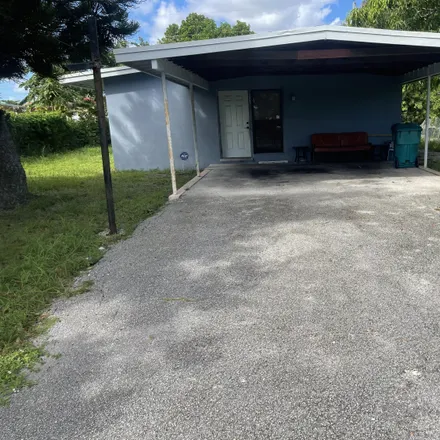 Buy this 2 bed house on 251 Southwest 2nd Avenue in Boynton Beach, FL 33435