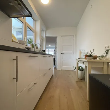 Rent this 3 bed apartment on 1e Weerdsweg 106 in 7412 WV Deventer, Netherlands