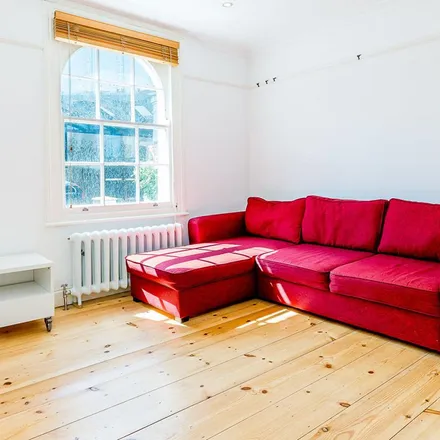 Rent this 1 bed apartment on Randolph Street in London, NW1 0TS
