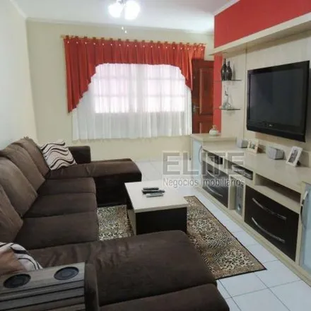 Buy this 2 bed house on Rua Solimões in Vila Helena, Santo André - SP