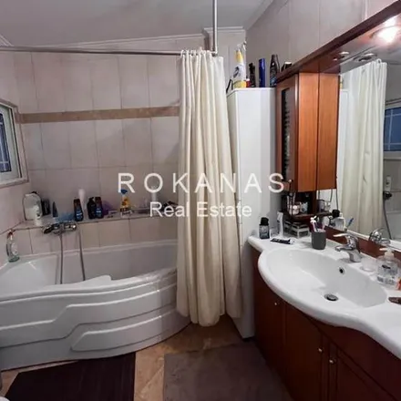 Rent this 3 bed apartment on ΥΠΟΥΡΓΕΙΟ in Αγίου Δημητρίου, Municipality of Agios Dimitrios