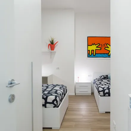 Rent this 6 bed room on Via Alessandro Milesi in 4, 20133 Milan MI