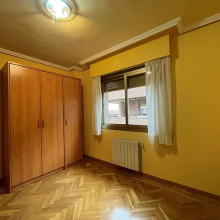 Rent this 2 bed apartment on Calle Aviación Española in 82, 28805 Alcalá de Henares