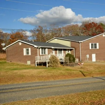 Buy this 5 bed house on 1522 County Road 89 in Floral Crest, Jackson County