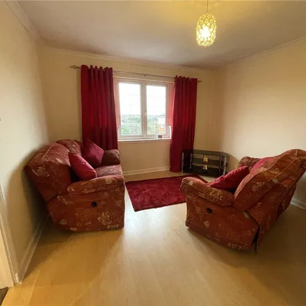 Image 2 - Burnvale Place, Livingston, EH54 6GD, United Kingdom - Apartment for rent
