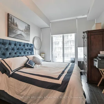 Image 6 - 29 Queens Quay East, Old Toronto, ON M5E 1E5, Canada - Apartment for rent