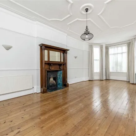 Image 2 - 69 Chatsworth Road, London, NW2 4BT, United Kingdom - Apartment for rent