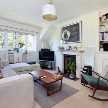 Buy this 1 bed townhouse on Leathwaite Road in London, SW11 6RL