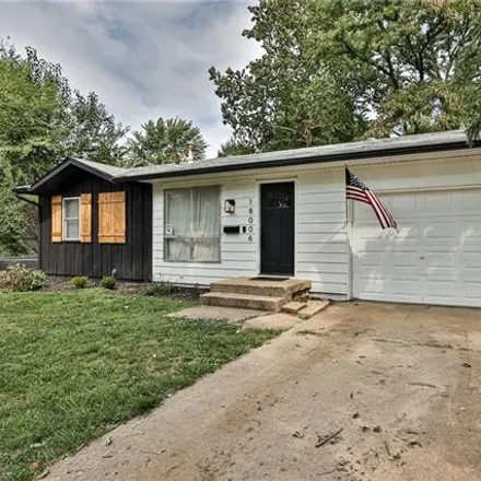 Image 2 - 16301 East 17th Street, Independence, MO 64050, USA - House for sale