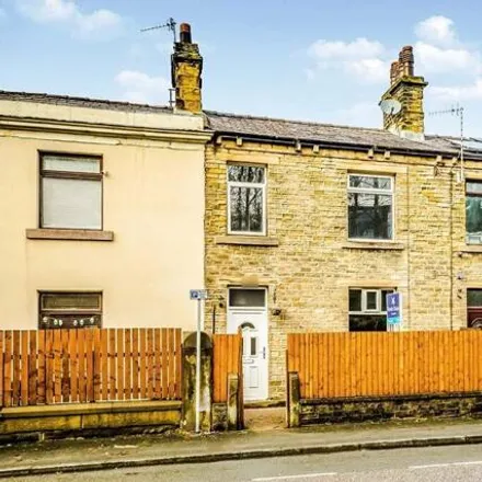 Buy this 2 bed townhouse on Manchester Road in Linthwaite, HD7 5QT