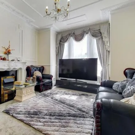 Buy this 6 bed duplex on Madeira Road in London, SW16 2DD
