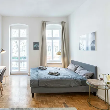 Rent this 4 bed apartment on Greifenhagener Brücke in Greifenhagener Straße, 10437 Berlin