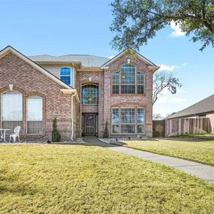 Buy this 4 bed house on 2578 Greenhaven Drive in Burleson, TX 76028