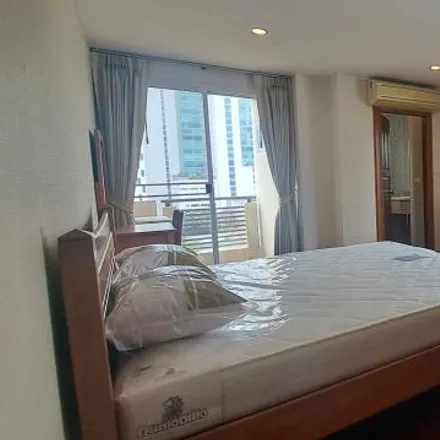 Rent this 3 bed apartment on 23/1 Soi Nai Loet  Bangkok 10330