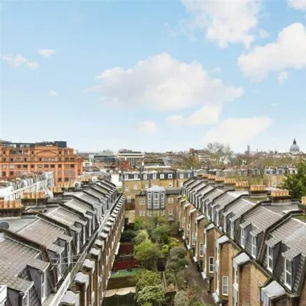 Image 6 - South Lodge, 245 Knightsbridge, London, SW7 1DG, United Kingdom - Apartment for sale