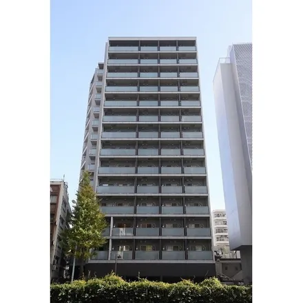 Rent this studio apartment on 妙光山興善寺 in Hakusan-dori, Koishikawa 1-chome