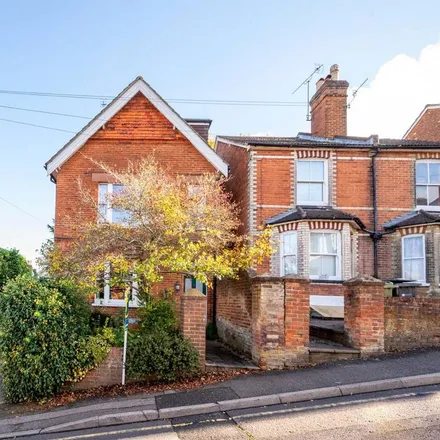 Rent this 3 bed house on 9 Cheselden Road in Guildford, GU1 3RY
