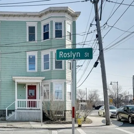 Rent this 4 bed apartment on 47 Roslyn Street in South Salem, Salem