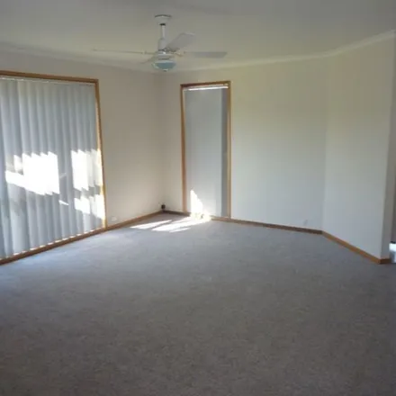 Image 3 - Ware Avenue, West Wodonga VIC 3690, Australia - Apartment for rent