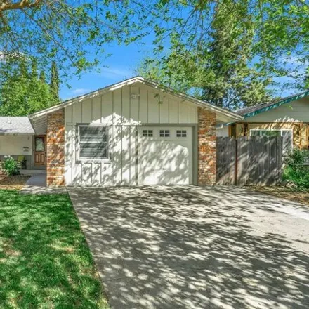Buy this 3 bed house on 2763 Belmont Drive in Davis, CA 95617