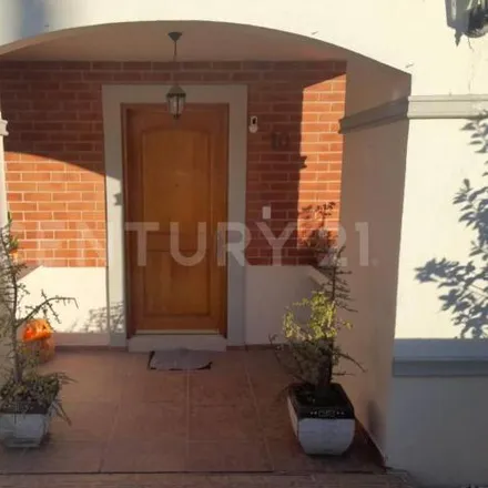 Image 1 - Privada Puerta De Barcelona, Bosque Esmeralda, 52930 Ciudad López Mateos, MEX, Mexico - House for rent