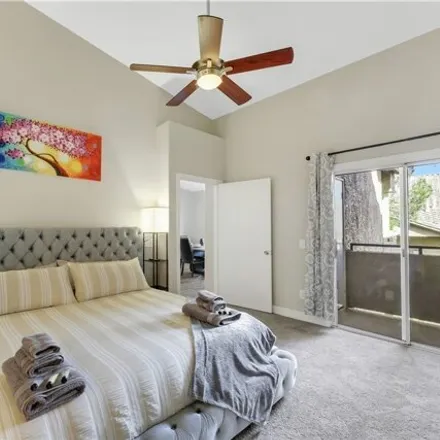 Image 9 - Quartz Ridge Street, Las Vegas, NV 89135, USA - Condo for rent