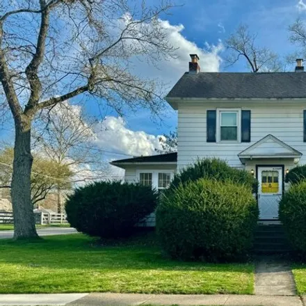 Buy this 3 bed house on 397 Wetmore Road in Columbus, OH 43214