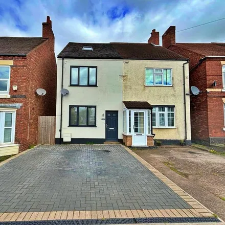 Rent this 3 bed duplex on Working Men's Club in Glascote Road, Tamworth