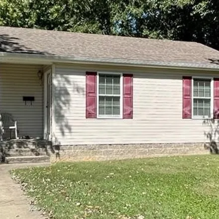 Buy this 1 bed house on 675 Silkwood Avenue in Madisonville, KY 42431