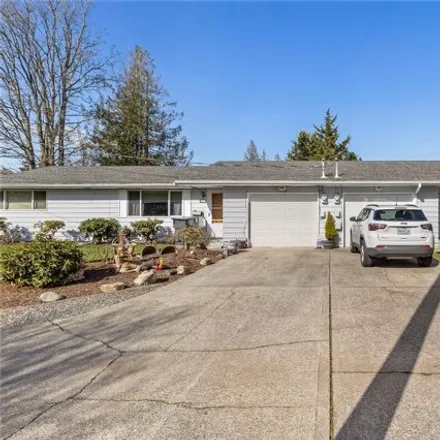 Buy this studio house on 82nd Street Court in Midland, Pierce County