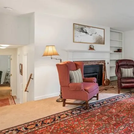 Image 3 - 163 Hilltop Place, New London, NH 03257, USA - Condo for sale