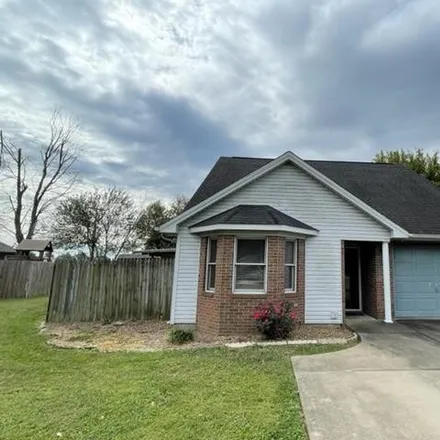 Buy this 3 bed house on 85 South Gardengate Drive in Henderson, KY 42420