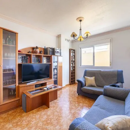 Rent this 3 bed apartment on Roquetas de Mar in Calle de Roquetas de Mar, 28033 Madrid
