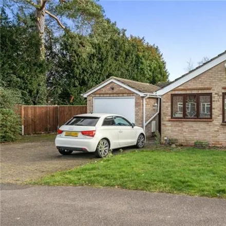 Rent this 3 bed house on Polehampton Church of England Infant School in FP Ruscombe No.8, Twyford