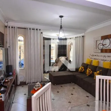 Buy this 4 bed house on Rua Doutor Nogueira de Noronha 260 in São Lucas, São Paulo - SP