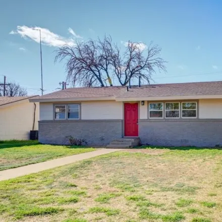 Buy this 3 bed house on 4621 43rd Street in Lubbock, TX 79414