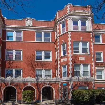 Rent this 2 bed apartment on 6510 North Hamilton Avenue in Chicago, IL 60645