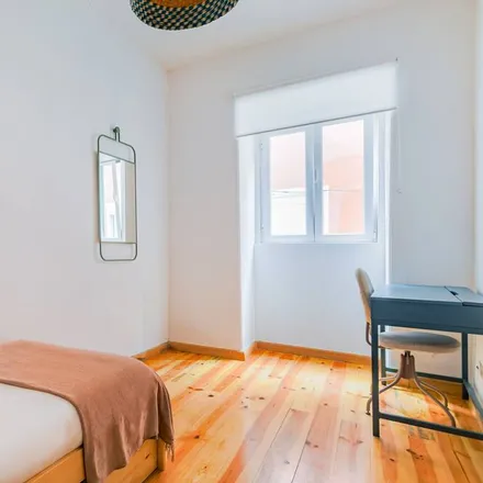 Rent this 2 bed apartment on Bicicletas Gira Estação 310 in Largo do Intendente Pina Manique, 1100-285 Lisbon