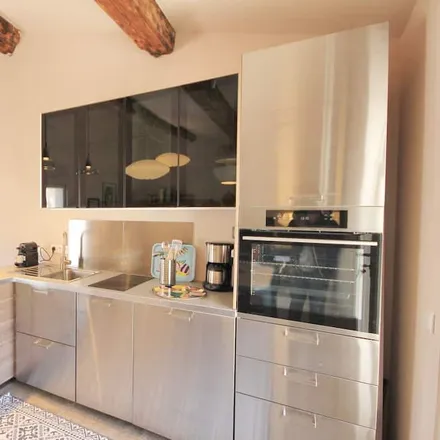 Rent this 2 bed apartment on Avignon in Vaucluse, France