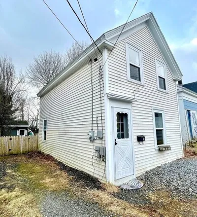 Buy this 2 bed house on 5 Bunker Street in Rockland, ME 04841
