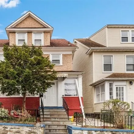 Buy this 5 bed house on 56 Woodbury Street in Woodside, City of New Rochelle