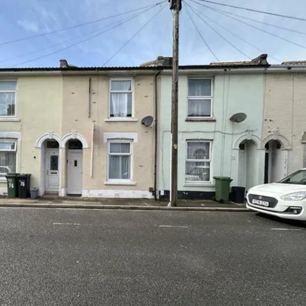 Buy this 3 bed townhouse on Moorland Road in Portsmouth, PO1 5JA