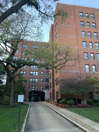 Rent this 2 bed condo on 4900 N Marine Dr Apt 611 in Chicago, Illinois