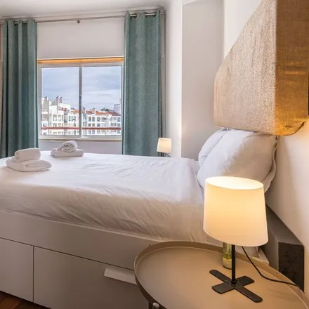 Rent this 2 bed apartment on Quinta do Portugal in Charneca de Caparica e Sobreda, Almada