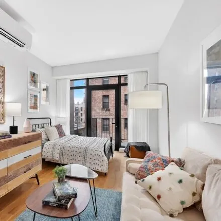 Buy this studio condo on 30-38 29th Street in New York, NY 11102