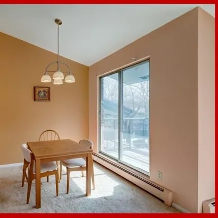 Image 3 - 6231 Charing Cross Lane, Middleton, WI 53562, USA - Condo for sale